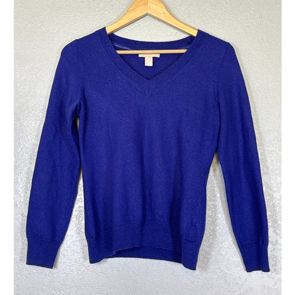 Banana Republic Womens Merino Wool Sweater Purple Blue Size Medium V Neck Preppy